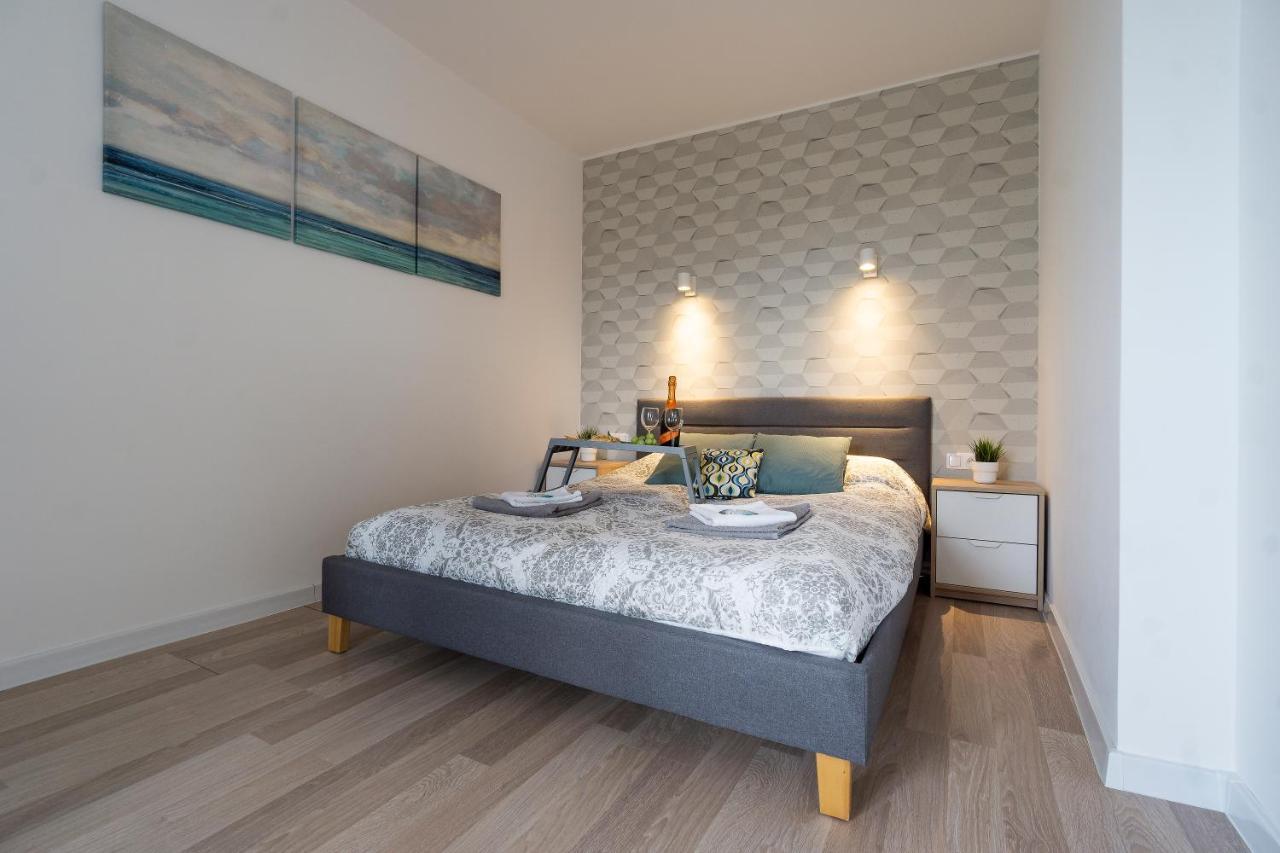 Ideal Apartments Grobla Gdansk Exterior photo
